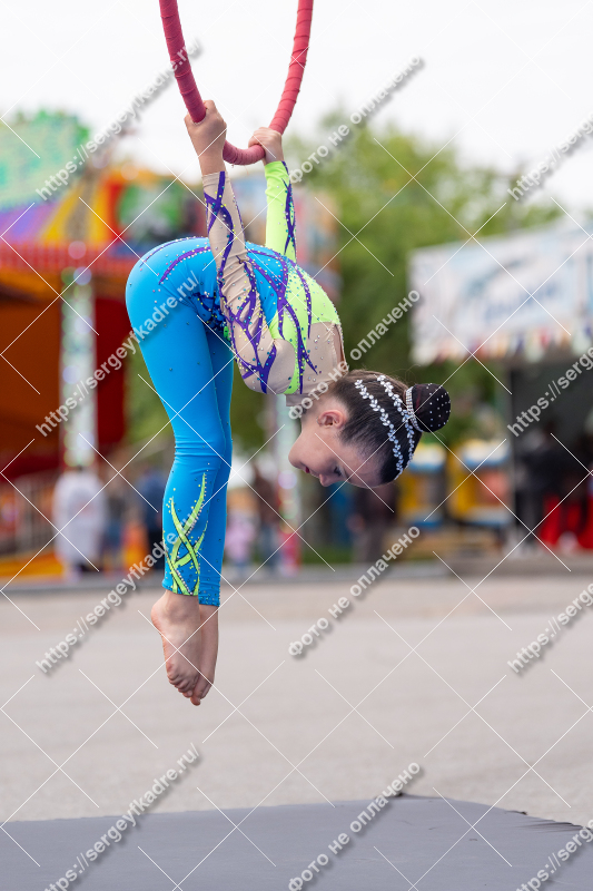 Фото